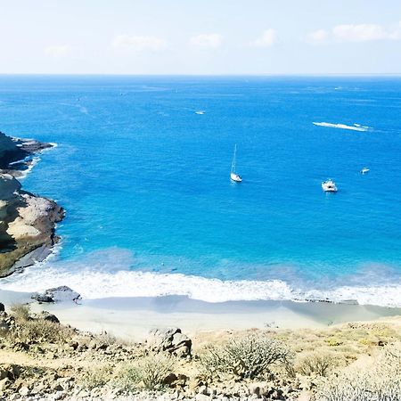 Villa Caleta Golf 아데제 외부 사진