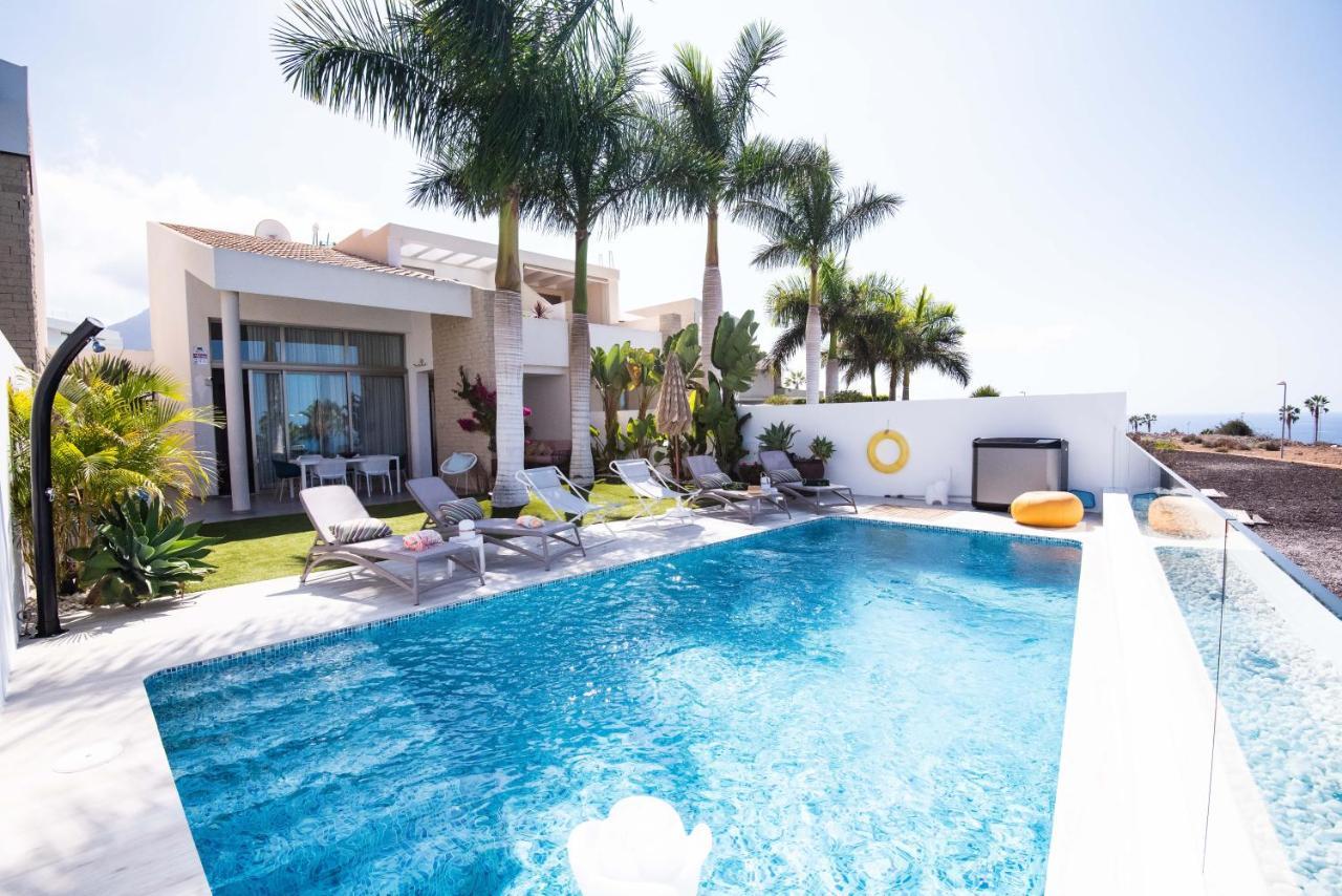 Villa Caleta Golf 아데제 외부 사진