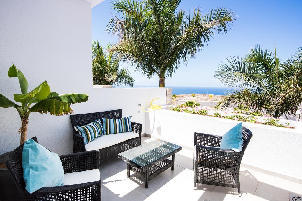 Villa Caleta Golf 아데제 외부 사진