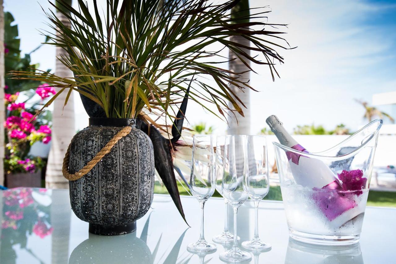 Villa Caleta Golf 아데제 외부 사진